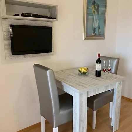 Bed & Breakfast Natalija 3*